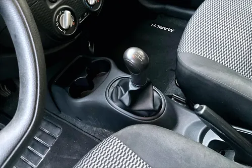Nissan March 2022