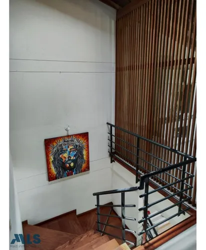 Espectacular Casa Con Áreas Amplias Y Senderos Pa...(mls#254950)