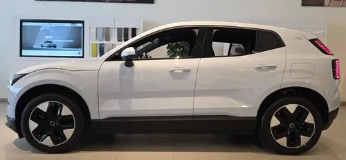 Volvo EX30 Core E40
