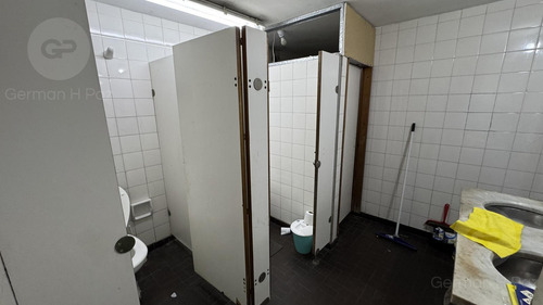 Local Premium En Florida Y Rivadavia 257m² Sin Columnas, Apto Múltiples Rubros