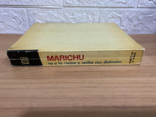 Marichu Va A La Cocina Y Recibe Con Distinción (Usado)