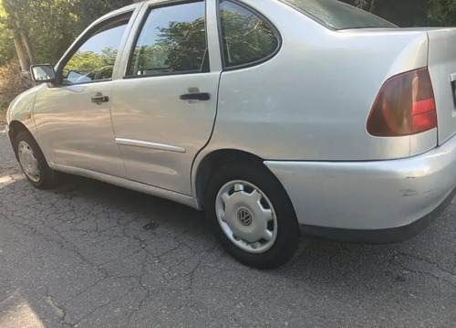 Volkswagen Polo Classic 1.6 Mi