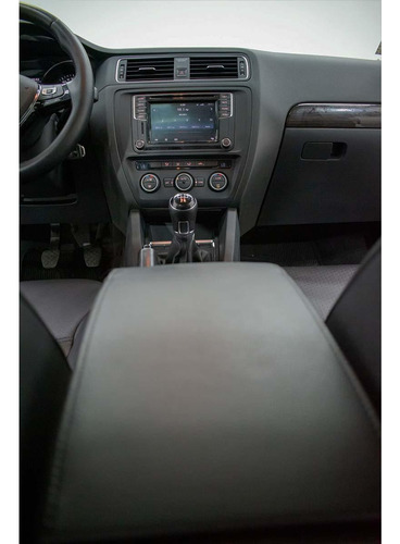Volkswagen Vento 2.5 Luxury 170cv