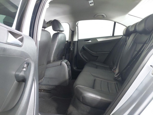 Imagem 11 de 15 de 182317 - Volkswagen Jetta 2016 Com Garantia