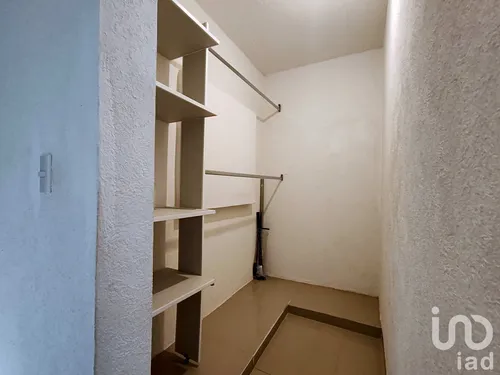 Renta Casa 3 Ambientes Álika
