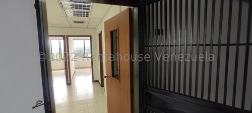 Karen García Vende Una Amplia Y Espaciosa Oficina En El Centro De Barquisimeto, Ideal Para Tu Empresa, Buena Vista Al Manzano, Grandes Espacios.