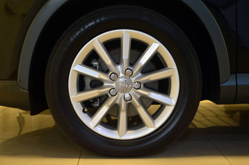 Imagem 8 de 15 de Audi Q3 2.0 Tfsi Attraction Quattro 4p Gasolina S Tronic