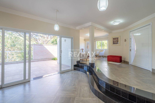 Imagem 8 de 30 de Casa Com 3 Quartos À Venda, Sendo 3 Suítes 537 M² De Área Construída Por R$ 2.170.000 - Cond. Moinho Do Vento - Valinhos/sp- Á 15 Min. Do Porto Seguro - Ca7594