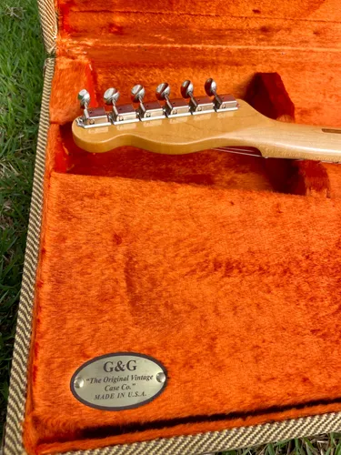 Fender Telecaster American Vintage 52 Butterscotch Blonde