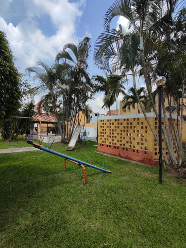 Townhouse En Venta En Naguanagua, Tazajal, Resd Monte Alegre I . 140mts,3hab,planta Electrica 100% Y Mas.. Ag / Yafa