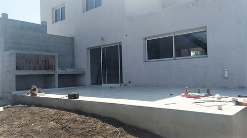 Imagen 20 de 30 de Dúplex Tipo Casa Estrenar Zona Las Corzuelas E 53