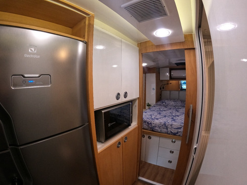 Imagem 2 de 25 de Motorhome Montagem 2022 Beleza Em Cada Detalhe