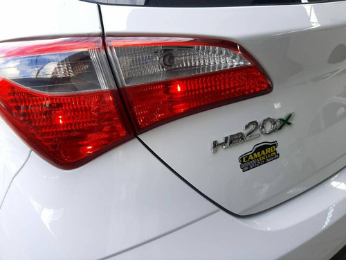 Imagem 6 de 6 de Hyundai Hb20x 1.6 16v Style Flex 4p Automático