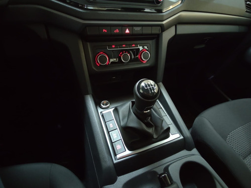 Imagen 13 de 23 de Volkswagen Amarok Dc 2.0 Tdi 140cv Trendline 4x2 My23 #17