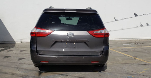 Toyota Sienna 2017 3.5 Xle Tela At