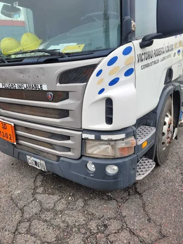 Scania P340 A6x2 - Tractor C/ Dormitorio -