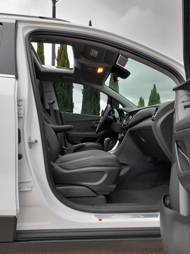 Imagen 10 de 15 de Chevrolet Trax 2020 1.8 Premier At