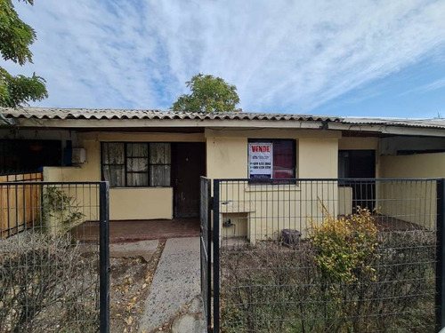 Casa En Sector Maipú Con Bernardo Ohiggins, Comuna De Buin