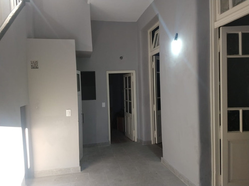 Imagen 2 de 10 de Casa En Alquiler Para Uso Profesional O Comercial.