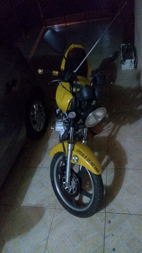Imagem 3 de 3 de Speed Dafra 150