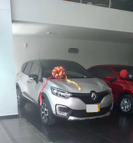 Renault Captur 2.0 Intens Automática