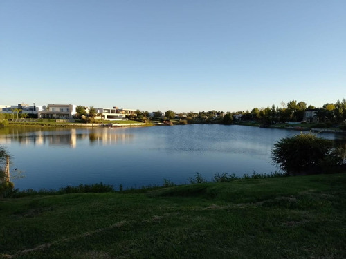 Imagen 5 de 10 de Hermoso Lote Al Agua En San Matias