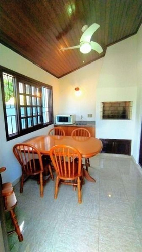 Casa Em Ipanema Com 3 Dormitórios - Mi271450