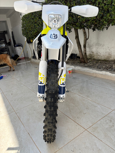 Enduro , 4 Tiempos Excelentes Condiciones