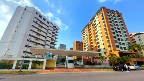 Frances Mijares Vende Apartamento A Estrenar, Remodelado En Residencias La Trinidad - Mañongo 233864