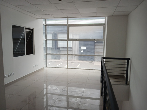 Bodega Industrial Desde 430 M2 La Montaña / Ruta 5