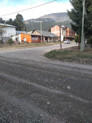 El Bolson , Venta De Fondo De Comercio Rubro Descartables , Envases Y Embalajes,excelente Ubicación. Valor Usd 69.000