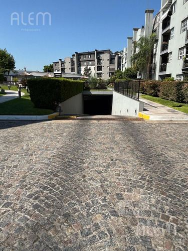 Departamento De 3 Dormitorios En Venta En Complejo Terrazas De Lomas