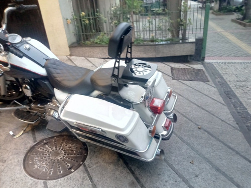 Harley Davidson Road King Police