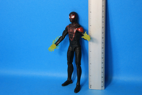 Spiderman Miles Morales Gameverse Marvel Legends (Usado)