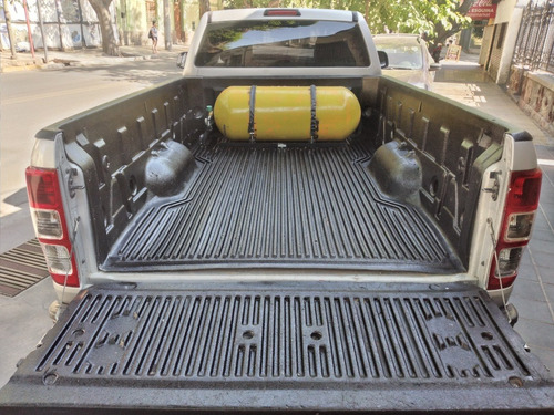 Imagen 9 de 10 de Ford Ranger (l14) 2.5 C/s 4x2 Xl Safety 2015 / Gnc / Mendoza