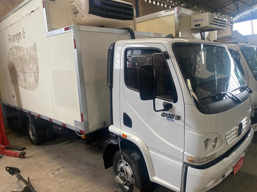 Mercedes Acelo 915 2011 11 Bau Refrigerado 105000 Chassis