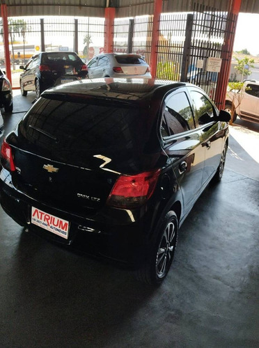 Imagem 6 de 15 de Chevrolet Onix 1.4 Mpfi Ltz 8v Flex 4p Manual