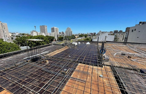 Imagen 14 de 15 de Excelente Ambiente Al Frente/ Balcón Terraza Y Parrilla/ Edificio De Categoría