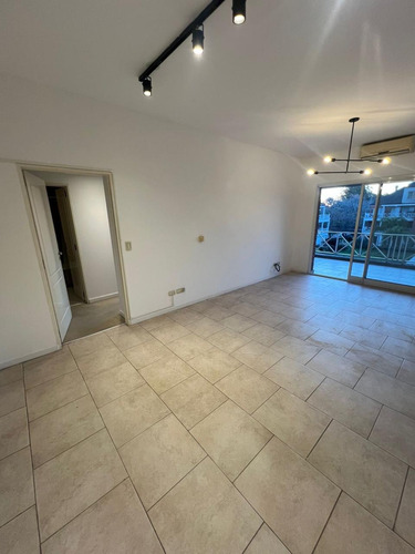 Venta Departamento 2 Ambientes En Tortugas I