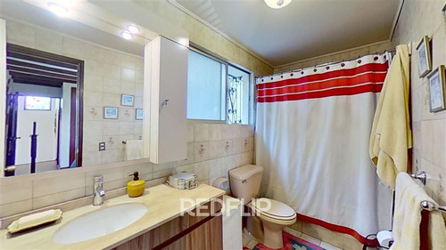 Casa En Venta En Los Dominicos /san Carlos De Apoquindo