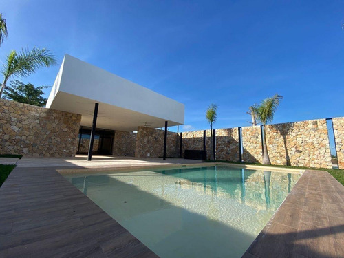 Lote En Venta En Mérida En Privada Zentura En Cholul