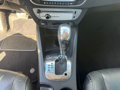 Renault Fluence 2.0 Dynamique X-tronic Hi-flex 4p