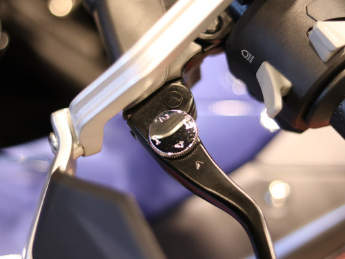 Qj Motor - Srt 550 Azul - Touring