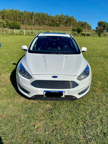 Ford Focus Iii 2.0 Sedan Titanium At6 - Oportunidad