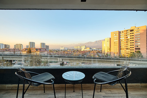 Edificio Lofty Vista Oriente Piso 5