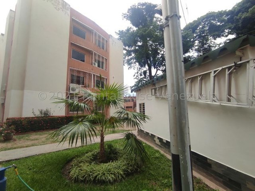 Imagen 10 de 11 de Apartamento En Venta En Turmero Las Carolinas Db 22-7067