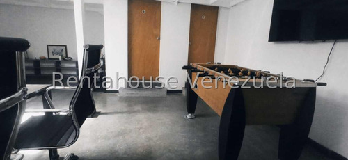 Edificio En Venta Urb. Boleíta Norte Calle Urb Industrial Albores Leoncio, Caracas