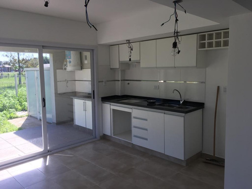 Imagen 4 de 8 de Venta Club De Campo Los Moros Dúplex 3 Ambientes Cochera