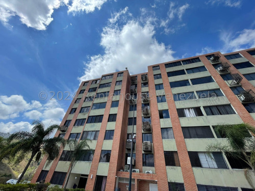 Ss: Vende Apartamento 24-23202 En Los Naranjos Humboldt De 50 M2