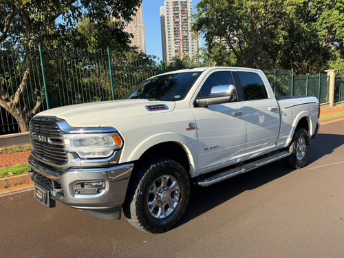 RAM Ram 3500 6.7 Laramie Cab. Dupla 4x4 Aut. 4p